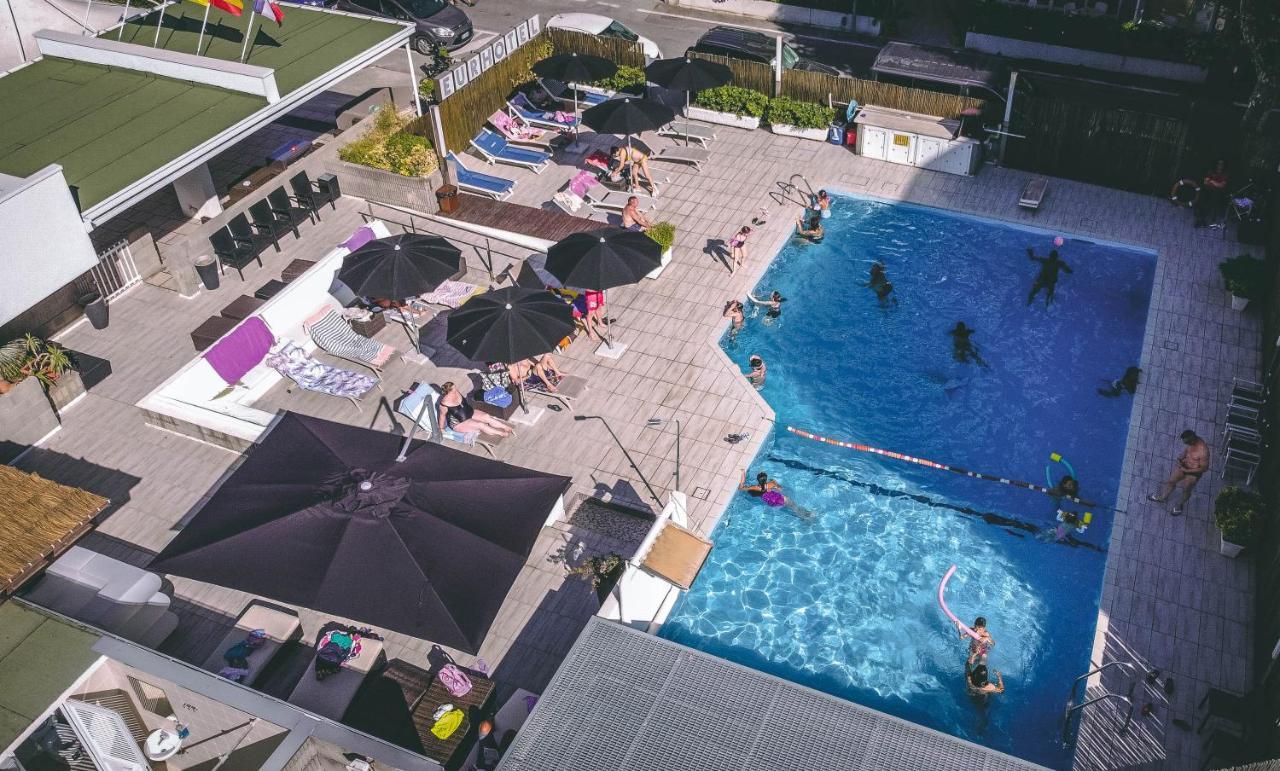 Eurhotel Rimini Exterior photo